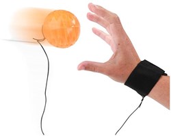 Ball with light and elastic bracelet 35484Z