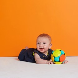 Bright Starts interactive play ball Wobble Bobble Crawl & Chase multicolor