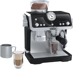 Barista toy coffee machine Casdon with accessories for children