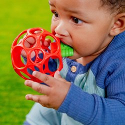 Oball teether toy - baby ball with teether - multicolor - BPA-free