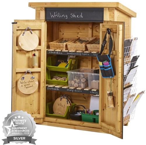 Cosy Blackboard Shed - 23180