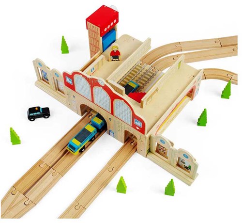BigJigs toy train station Grand Central Station cardboard-3