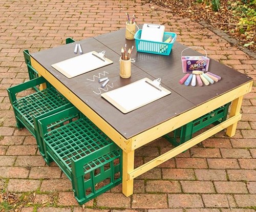 Cosy Windmill Hcrate Low Play Table - 33464