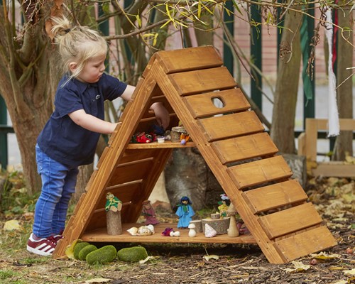 Cosy Forest Garden World Peephole House - 35141