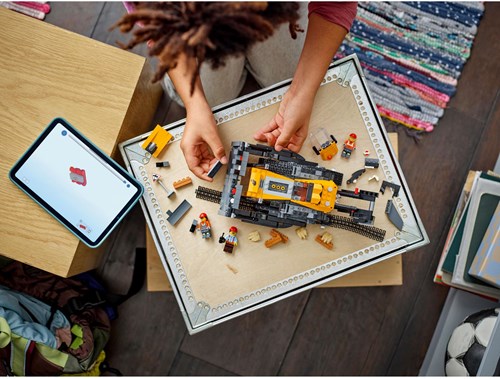 LEGO City central station building set - 60469 train toy-3
