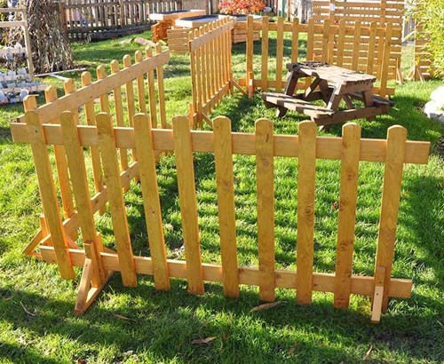 Cosy Self Standing Picket Fence - 4573
