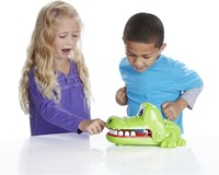 Hasbro Crocodile with toothache-3