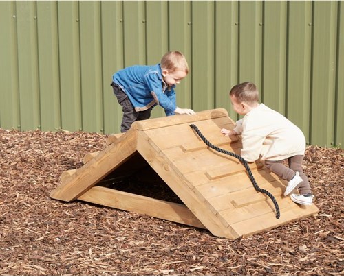 Cosy Mini Rope Climbing Crests - 51028