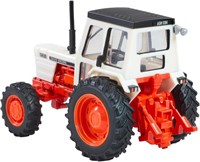 Britains tractor David Brown 1410 4WD scale model 1:32 with details-3