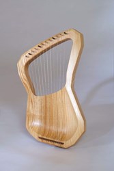 Choroi children's lyre musical instrument maple 12 strings pentatonic diatonic