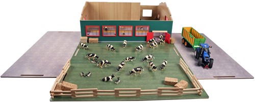 Kids GLOBE wooden toy farm stable with meadow 1:32 scale-3