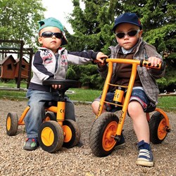 Top Trike balance bike Quaddy - toddler and preschooler ride-on bike