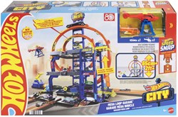 Hot Wheels toy Mega Loop Garage racetrack with cars