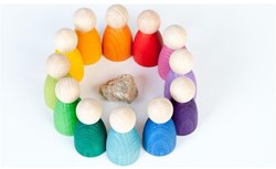 Grapat wooden toy Nins rainbow colored - 12 pieces figures