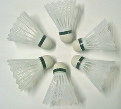 Engelhart 6 Shuttles plastic white in tube 4,5-5 grams