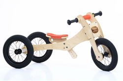 Trybike seatcover and chinguard orange