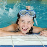 Schildkröt children's diving mask - silicone and safety glass swim goggles-2