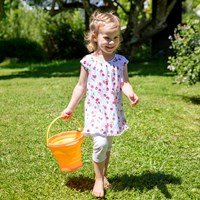 Schildkröt folding bucket beach toy silicone 2 liters yellow-red-3