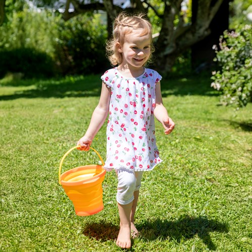 Schildkröt folding bucket beach toy silicone 2 liters yellow-red-3