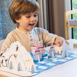 Adventerra Games board game Polar Adventure - educational kids game climate