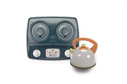 Dantoy bioplastic toy kettle and stovetop - sustainable kitchen playset