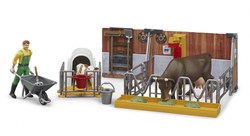 Bruder cow and calf barn with farmer (figure) (62611)
