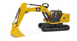Bruder CAT excavator construction vehicle toy 1:16 yellow