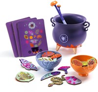 Djeco kitchen toy Witch's soup - magical pretend play set