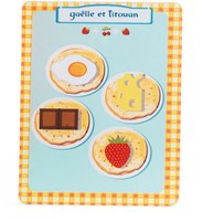 Djeco kitchen toy pancake set Gaëlle & Titouan FSC wood-3
