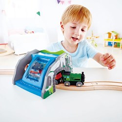 Hape train track waterfall tunnel - wooden toy - multicolor