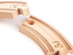 Hape wooden train tracks short curved rails 4 pieces toy