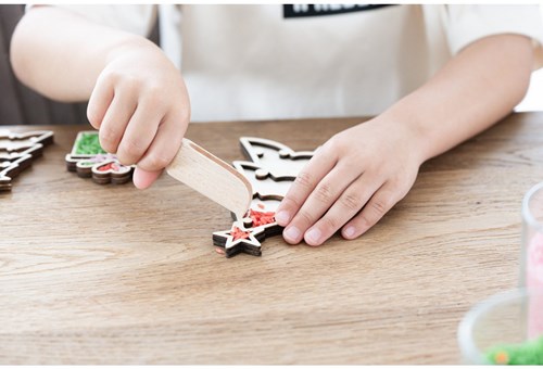 FiQ wooden fillable Christmas tree sensory toy 10x13 cm-2