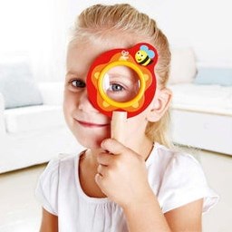 Hape magnifying glass toy Busy Bee set of 8 for kids explorers-3