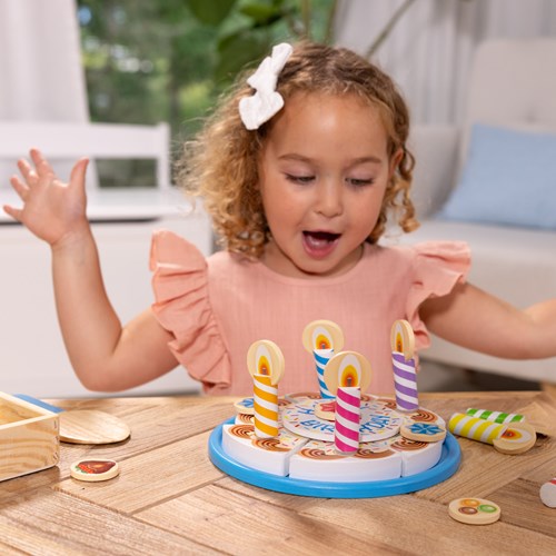 Spin Master wooden birthday cake playset with accessories-3