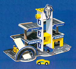 Klein wooden parking garage - toy garage with 2 cars and accessories