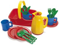Dantoy picnic set plastic picnic basket 18-piece for kids