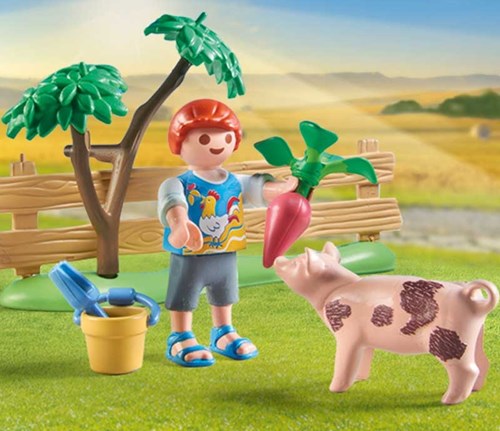Playmobil Country toy idyllic vegetable garden at grandparents farm-3