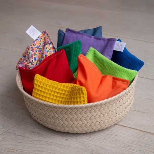 Little Botanic Label Sensorische pittenzakjes - Regenboog 8-delig + super confetti-2
