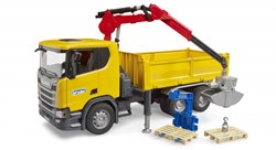 Bruder truck Scania Super 560R with loading crane and 2 pallets toy