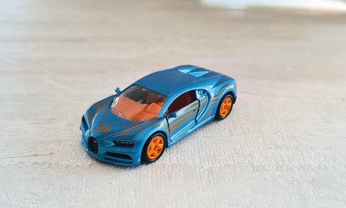 Siku Bugatti Chiron toy car - metal model car black metallic-2
