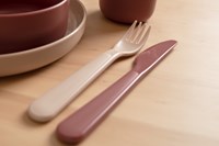 Dantoy cutlery set toy TINY Dinnertime sand red 6-piece sustainable-2